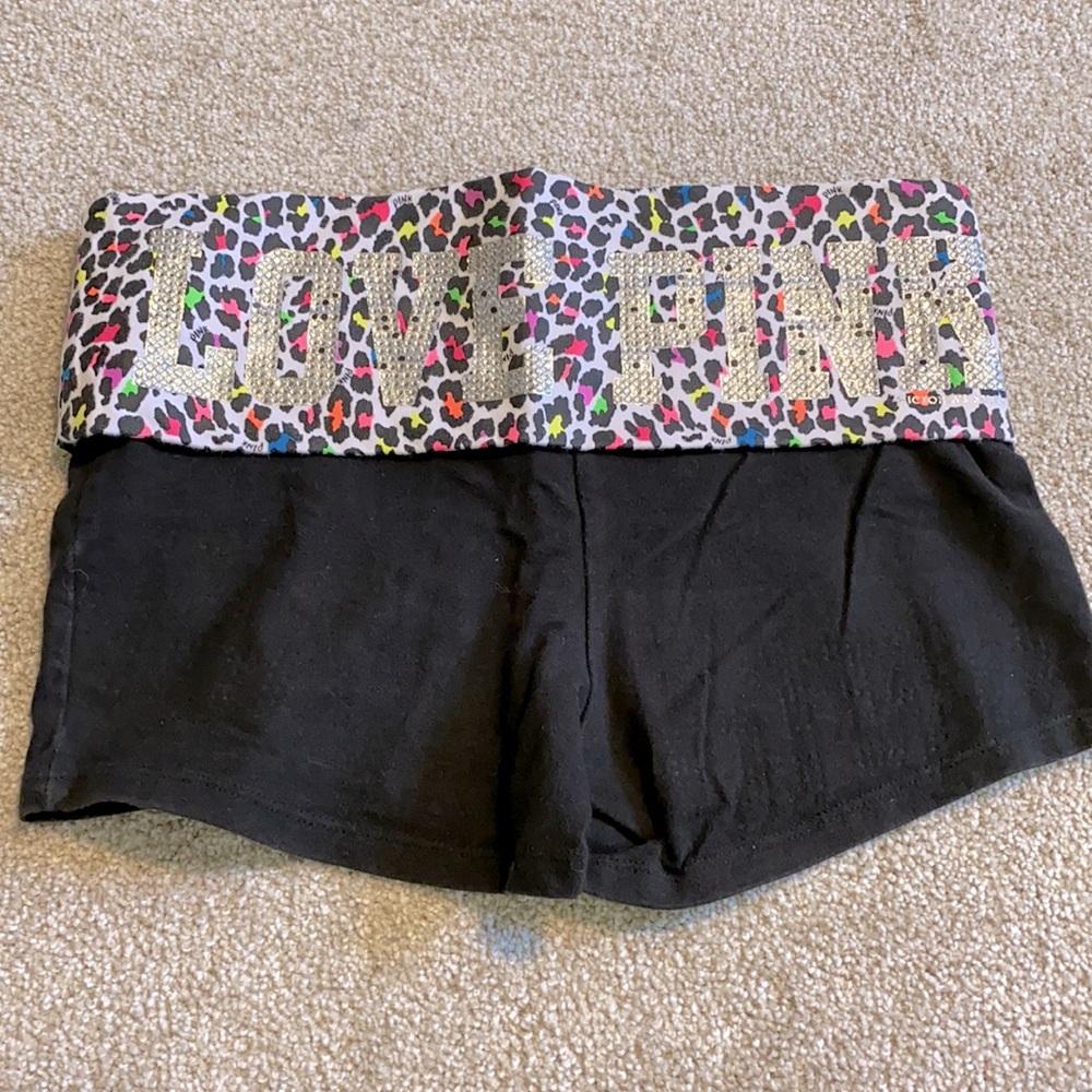 Victoria’s Secret Pink yoga shirt size XS